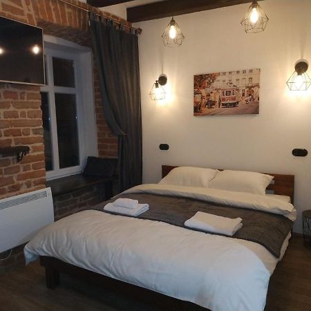 Loft Апартаменти З Балконом В Центрі Львова Buitenkant foto