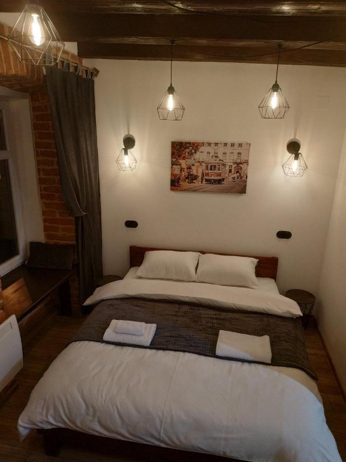 Loft Апартаменти З Балконом В Центрі Львова Buitenkant foto