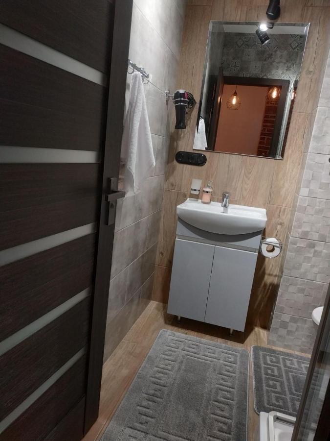 Loft Апартаменти З Балконом В Центрі Львова Buitenkant foto